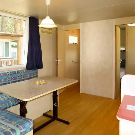 بيت للعطل Punta Navaccia Mobilhome *