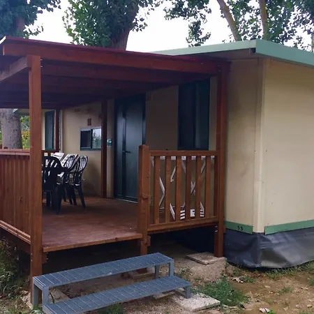 بيت للعطل Punta Navaccia Mobilhome *
